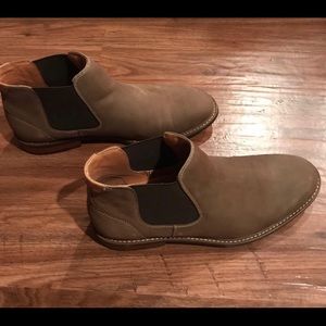 MOVING SALE🔔 Florsheim leather ankle boots